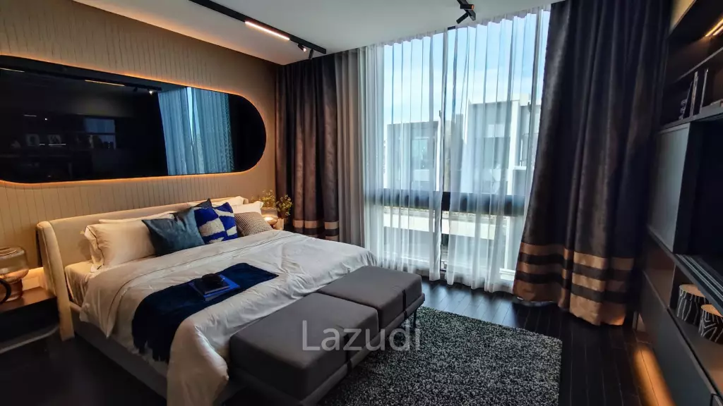 5 Bed 6 Bath 620 SQ.M Grand Bangkok Boulevard Rama 9 – Krungthep Kreetha