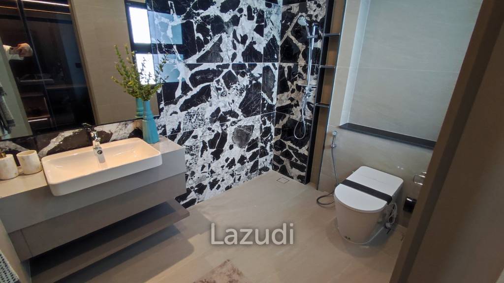 5 Bed 6 Bath 620 SQ.M Grand Bangkok Boulevard Rama 9 – Krungthep Kreetha