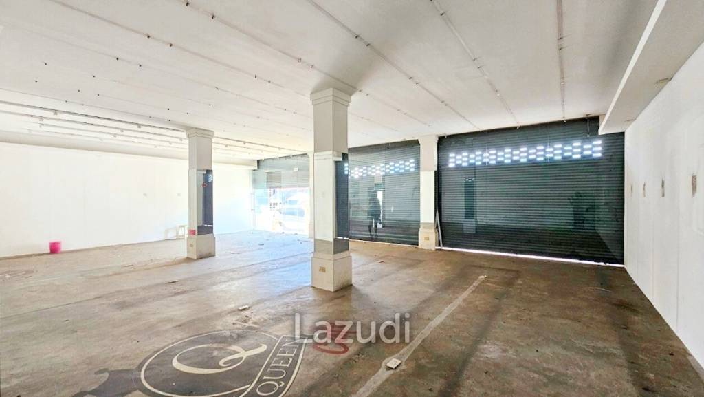 Three-Unit Building for Rent in Central Pattaya