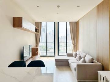 1 Bed 1 Bath 60 SQ.M Noble Ploenchit