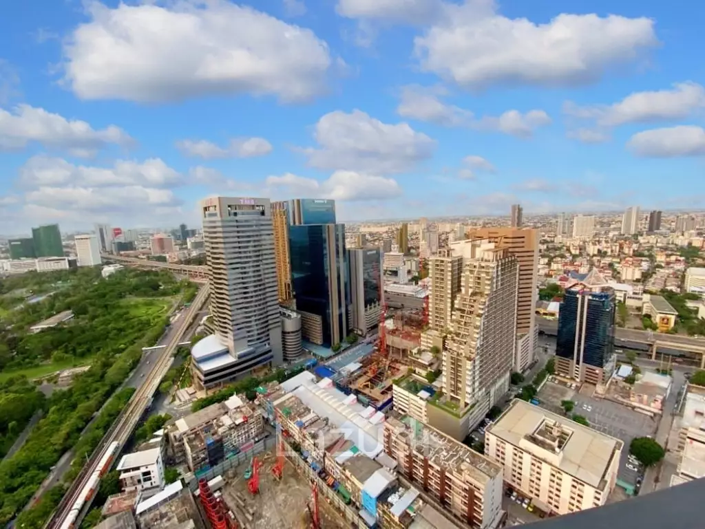 2 Bed 2 Bath 56 SQ.M THE LINE Jatujak - Mochit