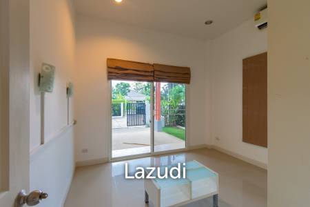 2 bed Corner house with landscaped garden