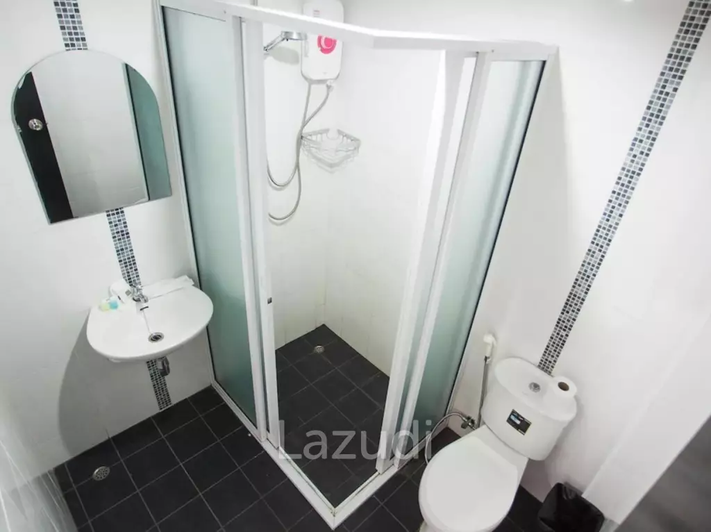 Guesthouse and Restaurant For Sale