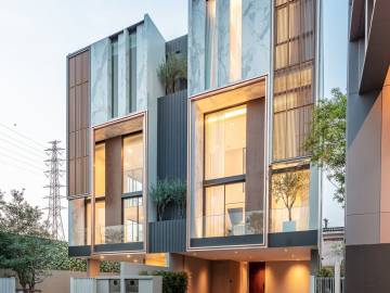3 Bed 5 Bath 283 SQ.M Novel Residence Ladprao 18
