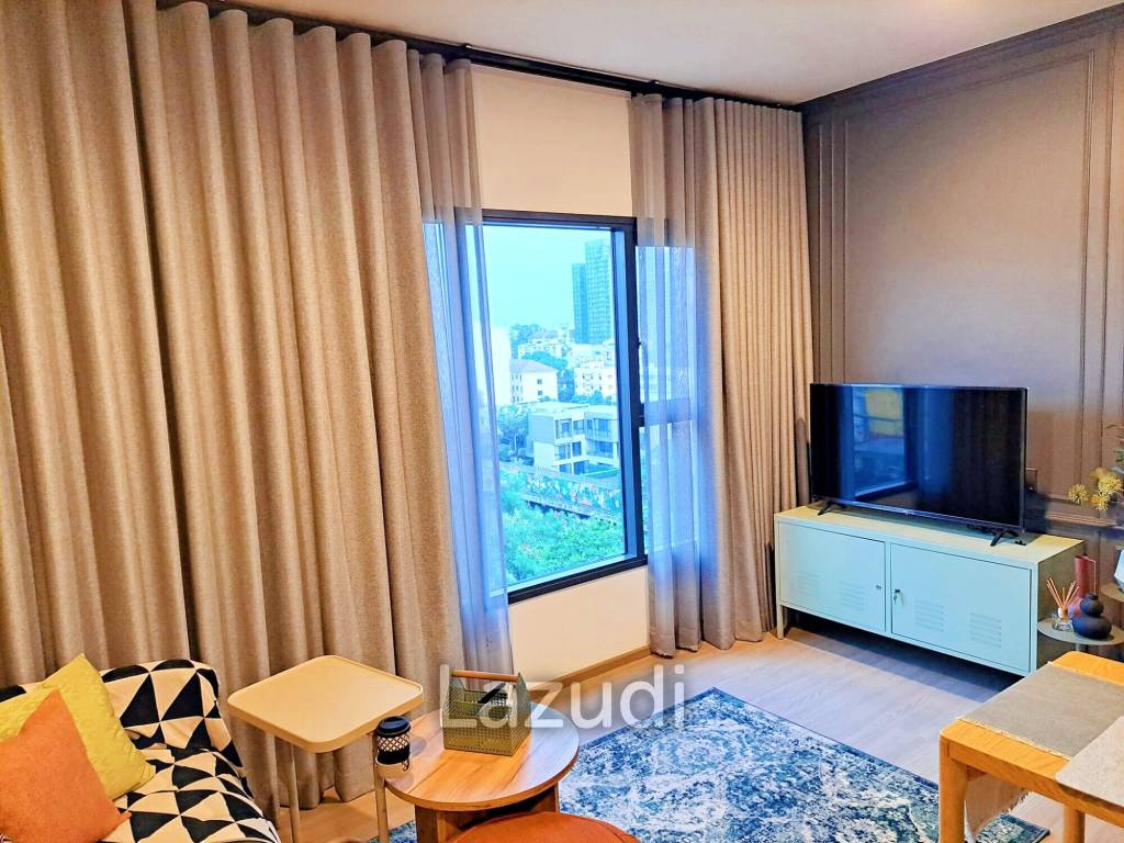 1Bed 1Bath 35 SQ.M THE BASE Phetchaburi-Thonglor