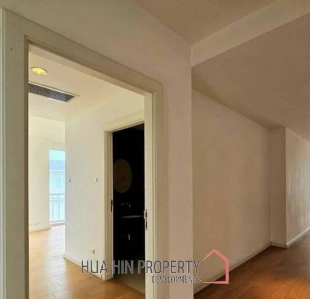 MALIBU CONDO  : 3 bed penthouse