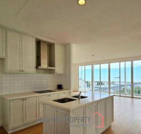 MALIBU CONDO  : 3 bed penthouse
