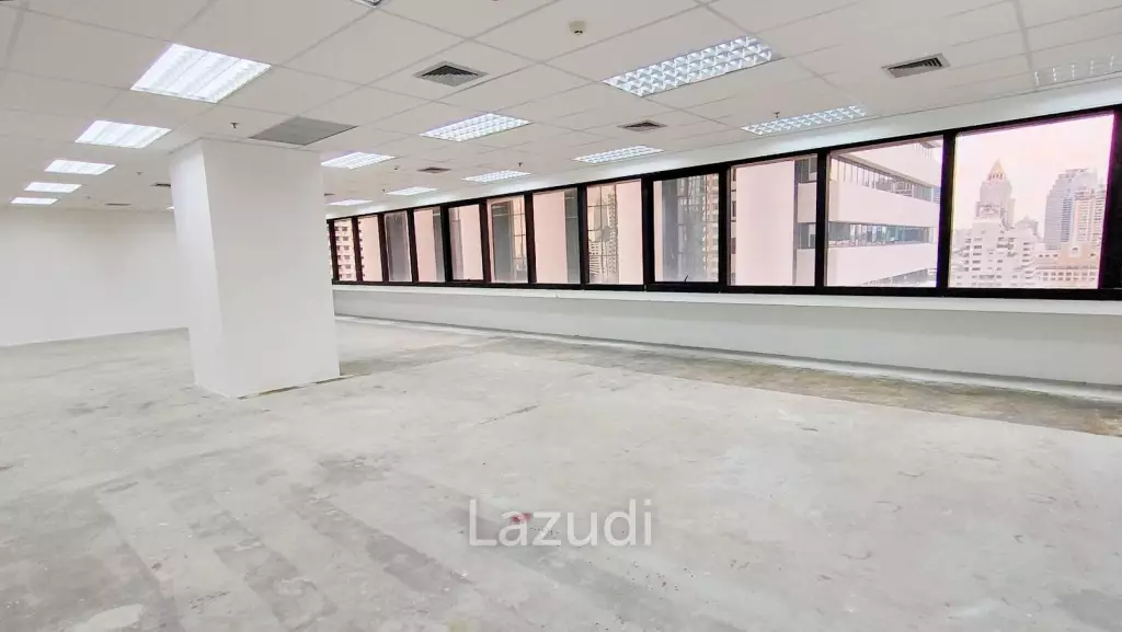 Office for rent at Sathorn Nakorn