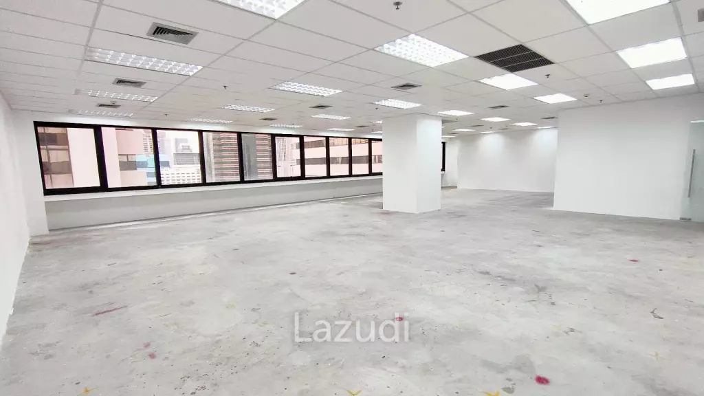 Office for rent at Sathorn Nakorn
