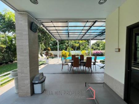 THE HEIGHT 2  :  3 bed 2 storey pool villa