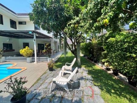 THE HEIGHT 2  :  3 bed 2 storey pool villa