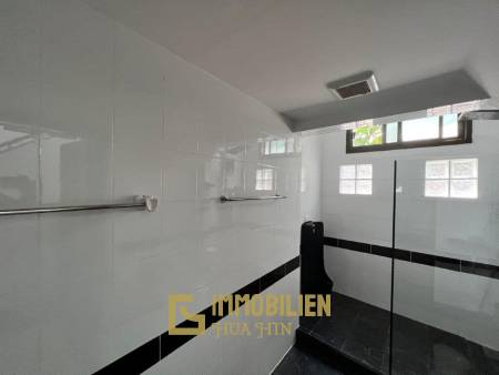 624 metro cuadrado 3 ` 3 Baño Villa de Venta