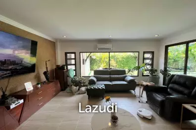 THE HEIGHT 2  :  3 bed 2 storey pool villa