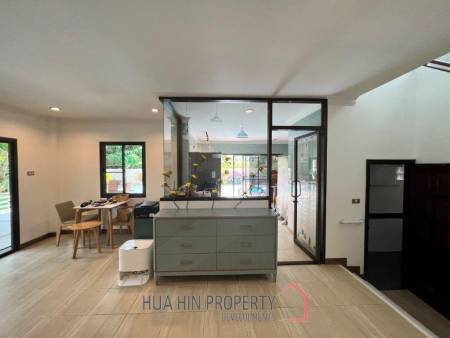 THE HEIGHT 2  :  3 bed 2 storey pool villa