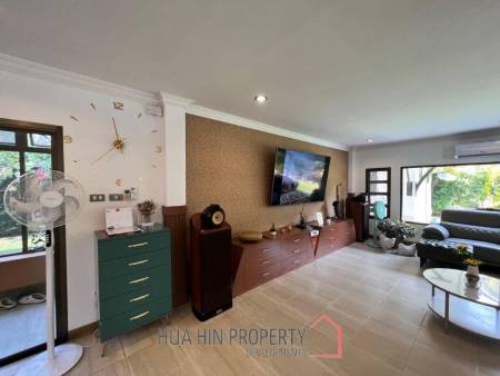 THE HEIGHT 2  :  3 bed 2 storey pool villa