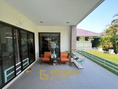 THE HEIGHT 2  :  3 bed 2 storey pool villa