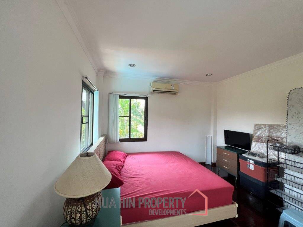 THE HEIGHT 2  :  3 bed 2 storey pool villa