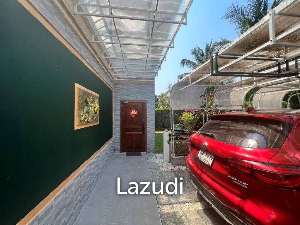 THE HEIGHT 2  :  3 bed 2 storey pool villa