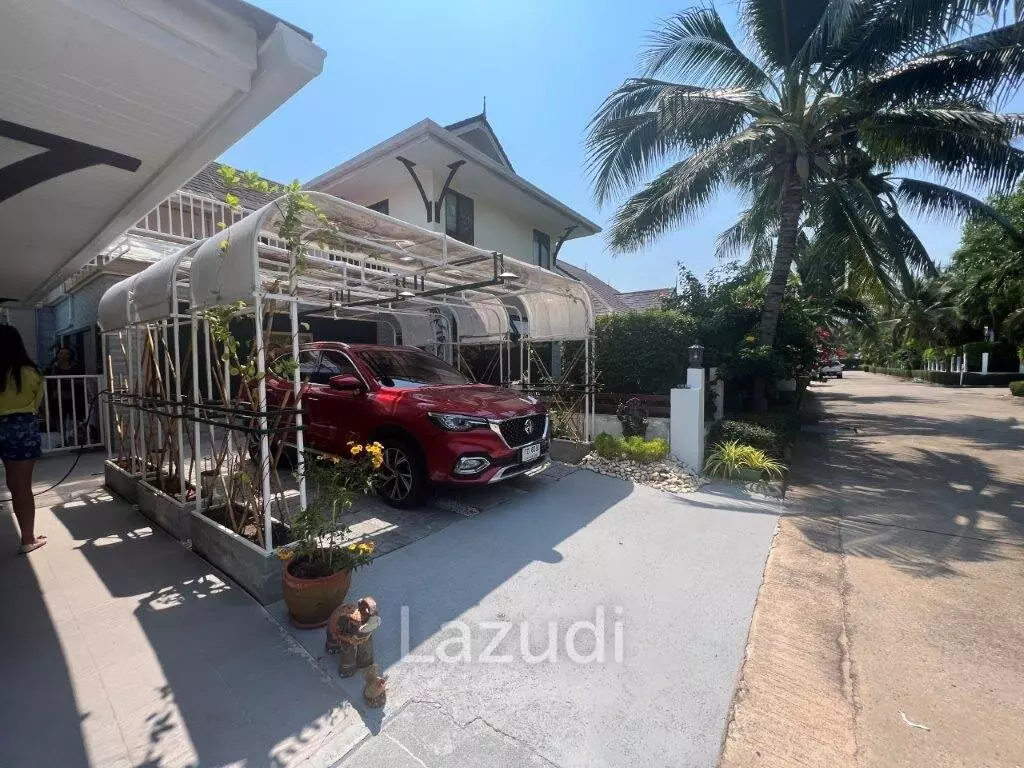 THE HEIGHT 2  :  3 bed 2 storey pool villa