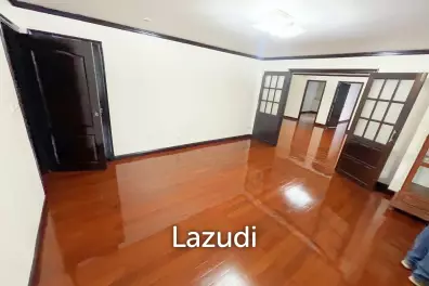 4 Bedrooms 3 Bathrooms 165 SQ.M 15 Suite
