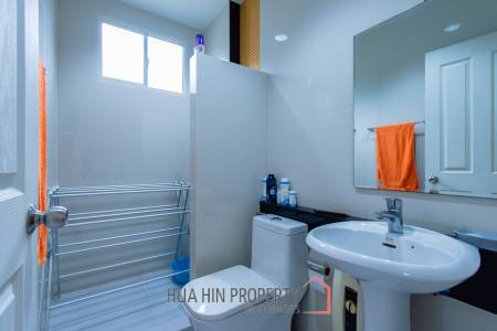 La Vallee Light, 2 bed 2 bath villa