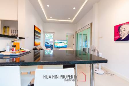 La Vallee Light, 2 bed 2 bath villa