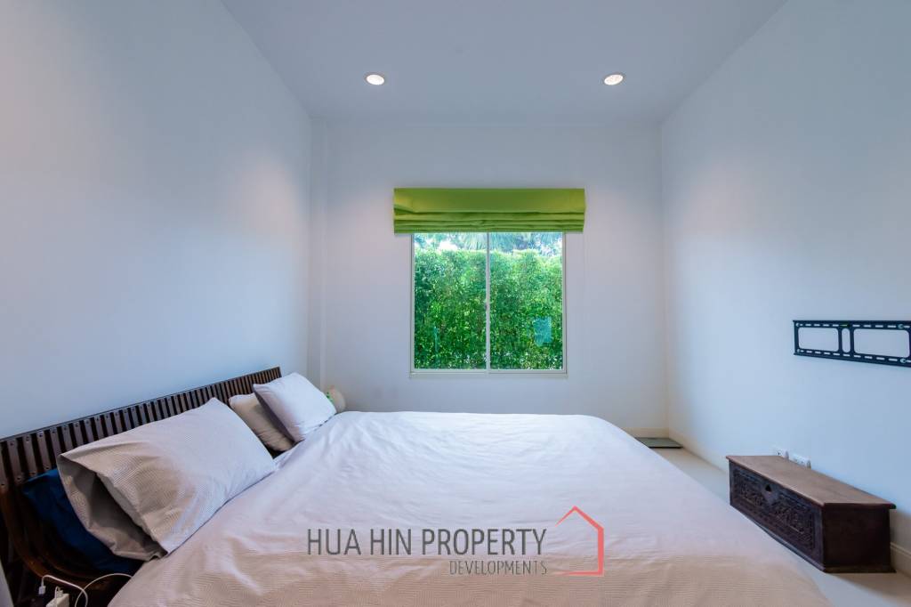 La Vallee Light, 2 bed 2 bath villa