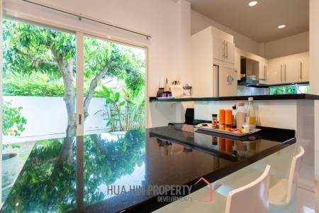 La Vallee Light, 2 bed 2 bath villa