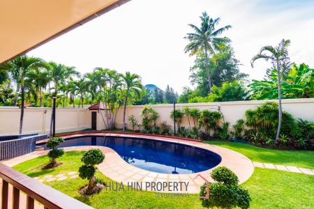 Large renovated 3 bed pool villa soi 114