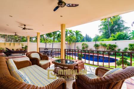 Large renovated 3 bed pool villa soi 114