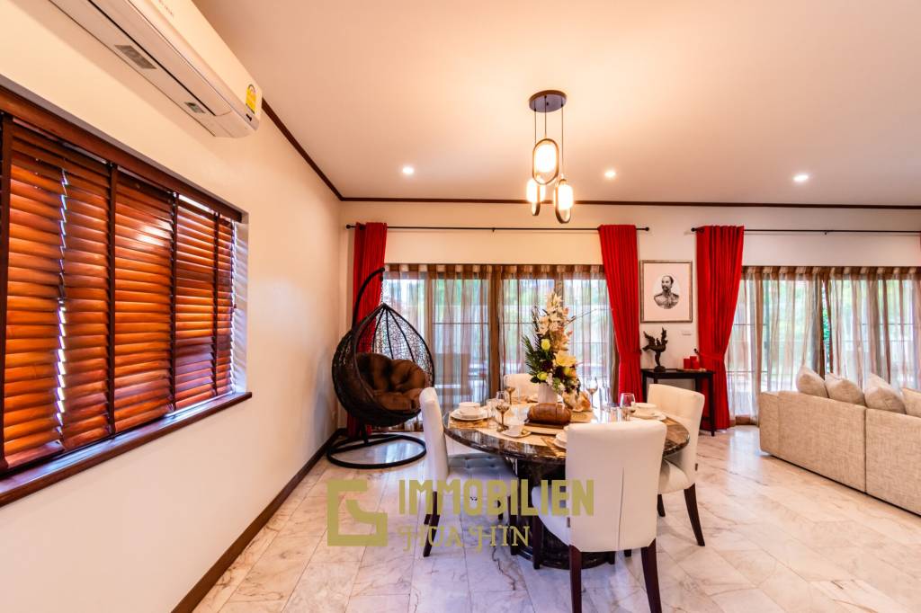 Large renovated 3 bed pool villa soi 114