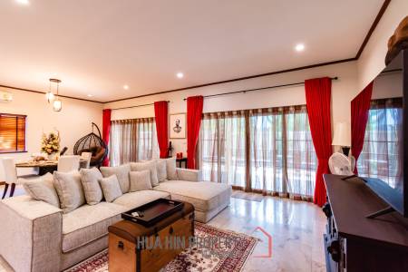 Large renovated 3 bed pool villa soi 114