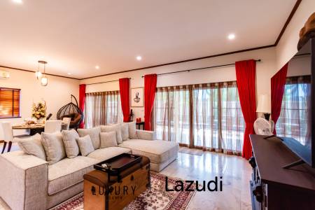 Large renovated 3 bed pool villa soi 114