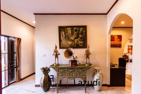 Large renovated 3 bed pool villa soi 114