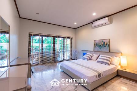 Large renovated 3 bed pool villa soi 114