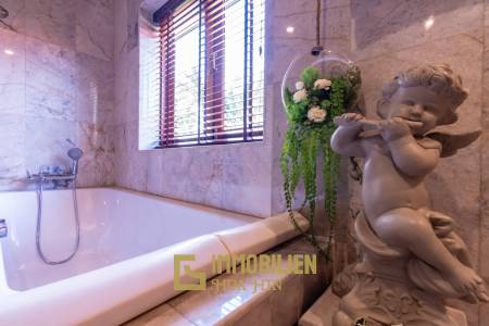 Large renovated 3 bed pool villa soi 114