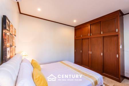 Large renovated 3 bed pool villa soi 114