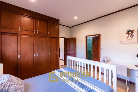 Large renovated 3 bed pool villa soi 114