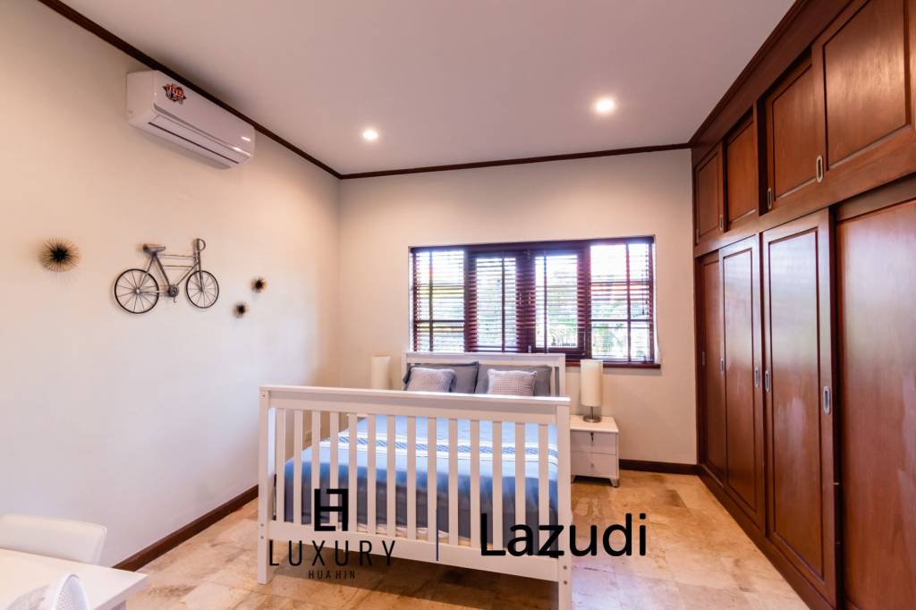 Large renovated 3 bed pool villa soi 114