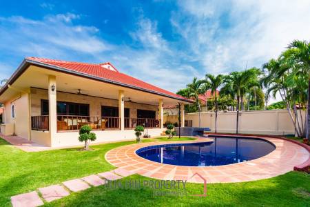 Large renovated 3 bed pool villa soi 114
