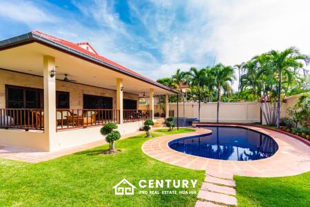 Large renovated 3 bed pool villa soi 114