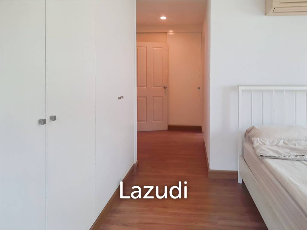 2 Bed 2 Bath Tira Tiraa Condo near Town Center