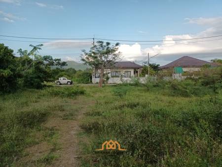 2,345.6 SQ.M Prime Land Plot in Lipa Noi