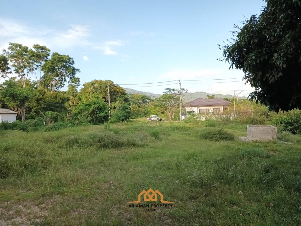 2,345.6 SQ.M Prime Land Plot in Lipa Noi