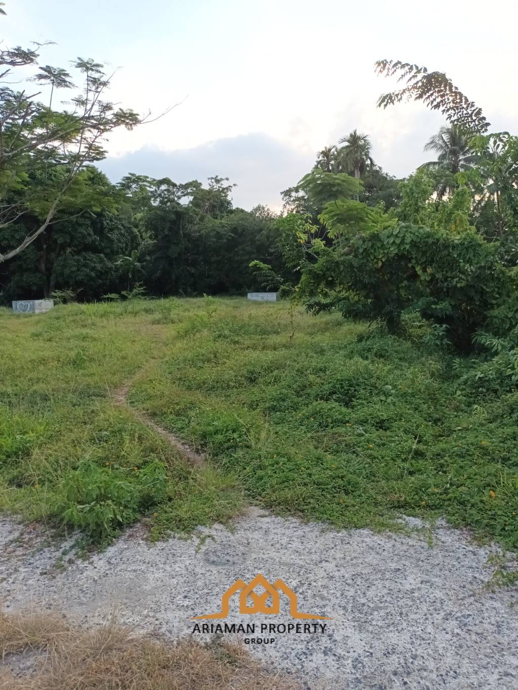 2,345.6 SQ.M Prime Land Plot in Lipa Noi