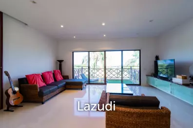 PALM HILLS CONDO :  2 Bed nice view condo on the Golf Course