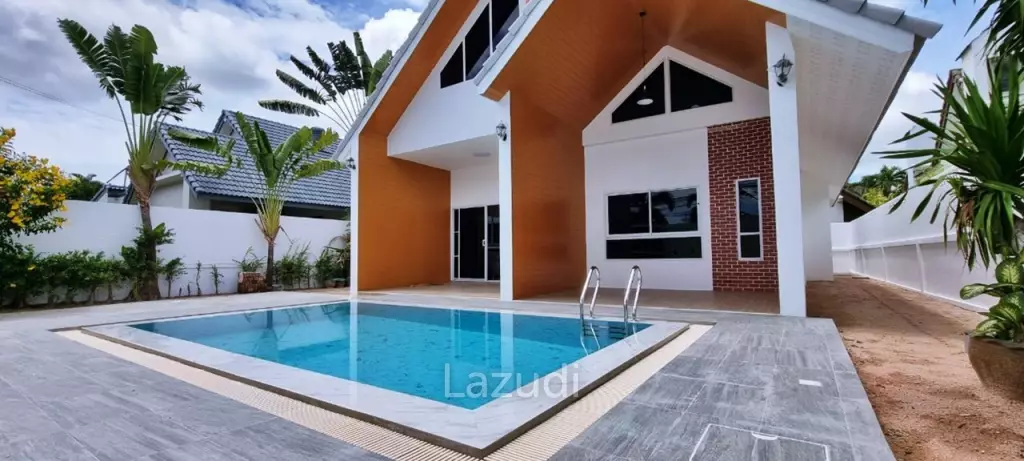 3  Beds 3 Baths 150 SQ.M Natheekarn Park View
