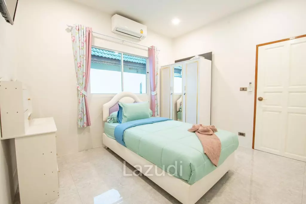 3  Beds 3 Baths 150 SQ.M Natheekarn Park View