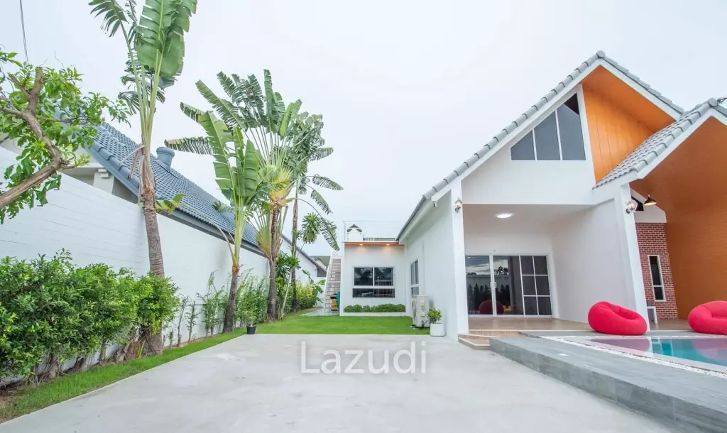 3  Beds 3 Baths 150 SQ.M Natheekarn Park View