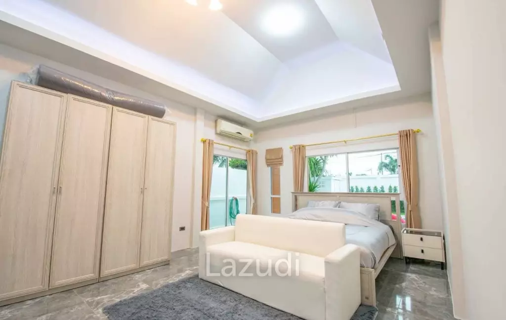 3  Beds 3 Baths 150 SQ.M Natheekarn Park View